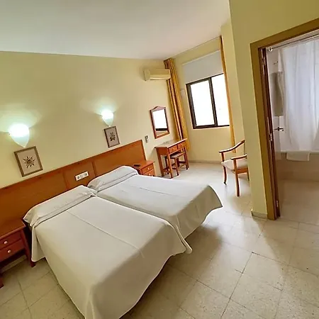 Hotell Cabello *