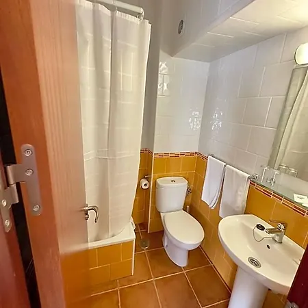 Cabello Hotell
